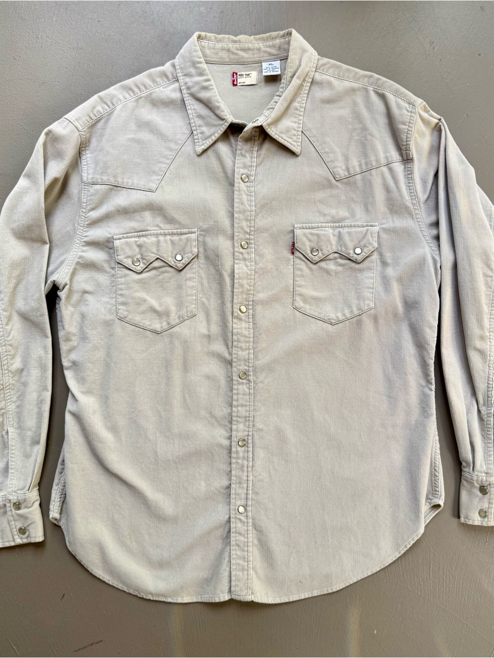 Levi’s Red Tab Beige Corduroy Western Snap Shirt XL - Picture 2 of 9